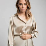 Chemise Satinée Fluide Manches Longues Élégance Luxe