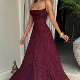 Robe Longue Dentelle Florale Élégance Prestige