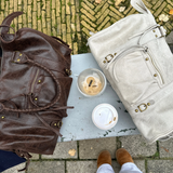 Sac cabas en cuir vieilli clouté pour femme