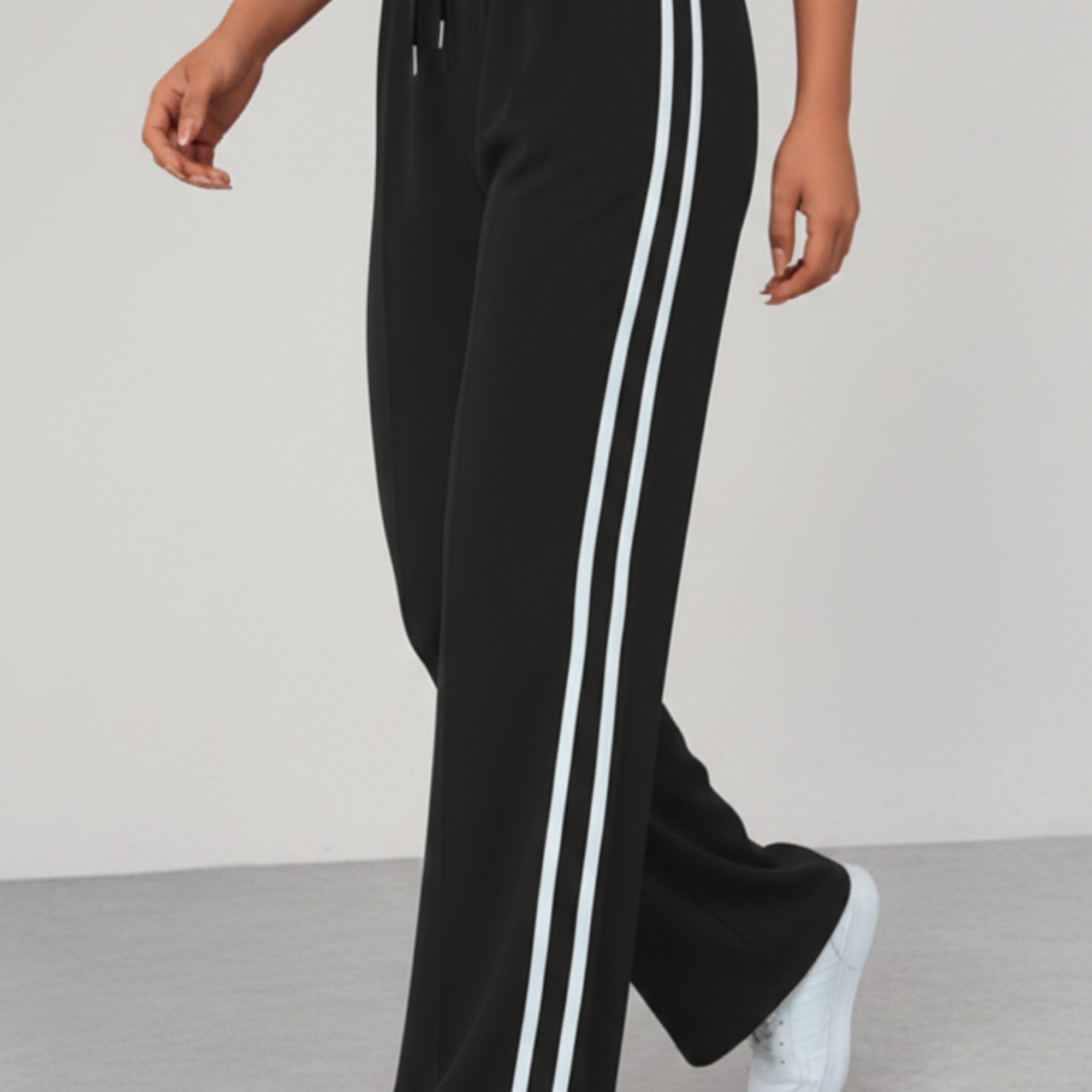 Pantalon femme large à bande latérale contrastée