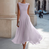 Robe midi plissée sans manches à col bénitier