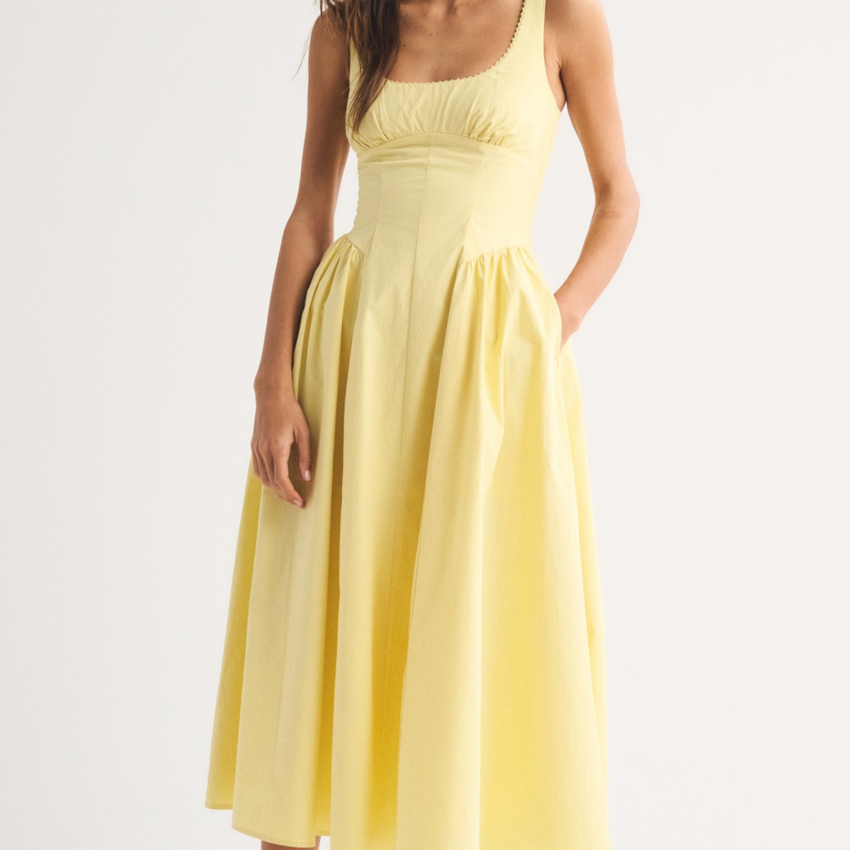 Robe Midi à Pois Sans Manches