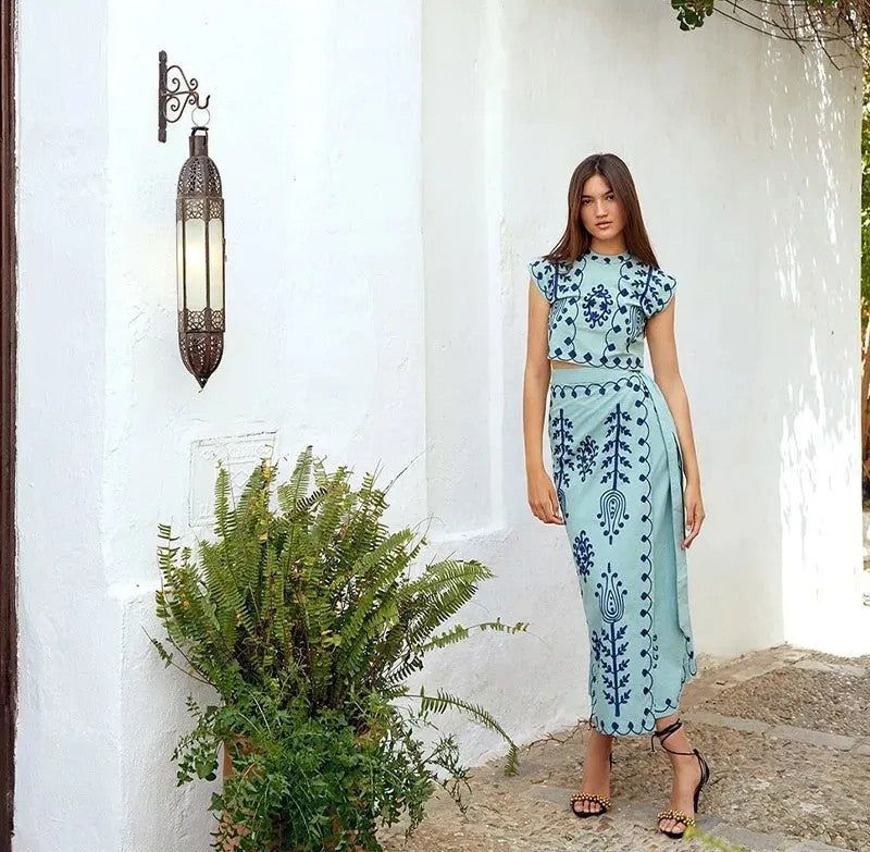 Robe Longue Bohème Broderie Élégante Sans Manches