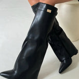 Evy | Bottes Élégantes en Suède avec Accents Dorés