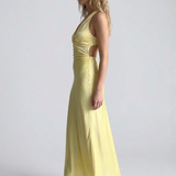 Robe Longue Satinée Dos Croisé Élégance Féminine