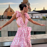 Robe longue fleurie à col V et volants