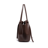 Sac cabas en cuir marron à silhouette ailée