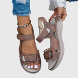 Sandales orthopédiques femme à bout large