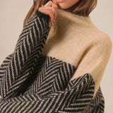 Pull col roulé femme en maille motif chevron