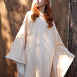 Plaid Poncho à Capuche – Couverture Oversize Ultra Douce