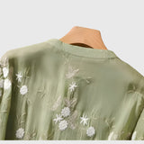 Blouse Brodée à Col Montant et Manches Trois-Quarts