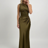 Robe Longue Satinée Asymétrique Drapée