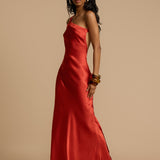 Robe Maxi Satinée Une Épaule Coupe Sirène Élégance