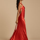 Robe Maxi Satinée Une Épaule Coupe Sirène Élégance