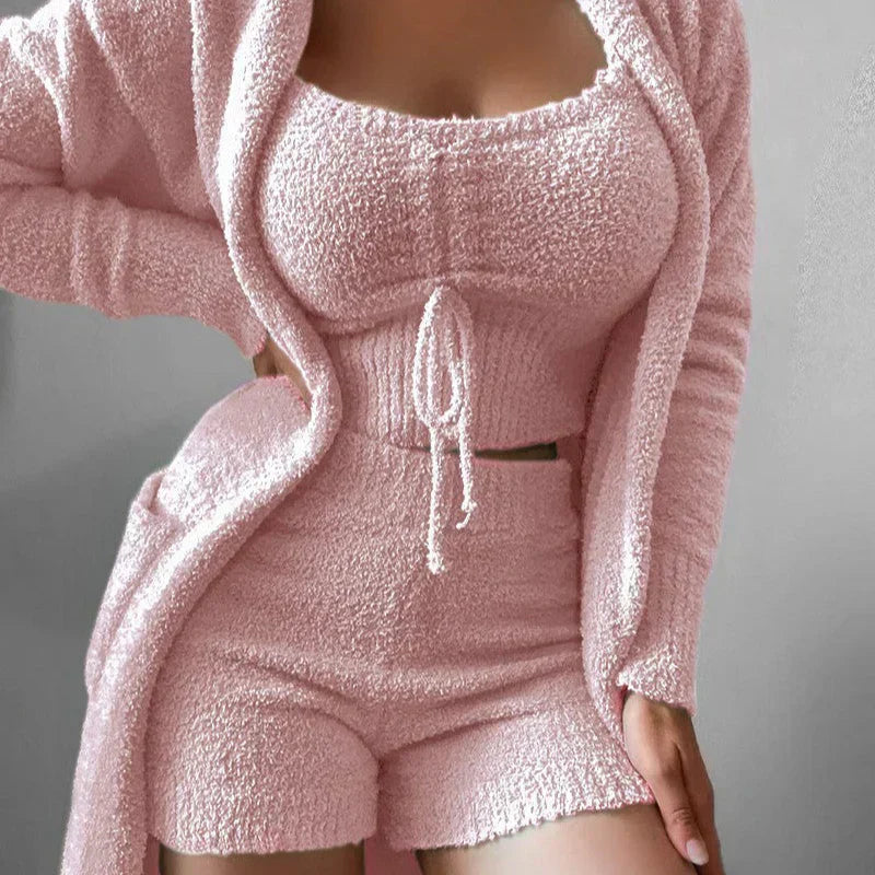 Ensemble Maille 3 Pièces Cardigan Crop Top Short Coupe Ajustée Chic