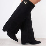 Evy | Bottes Élégantes en Suède avec Accents Dorés