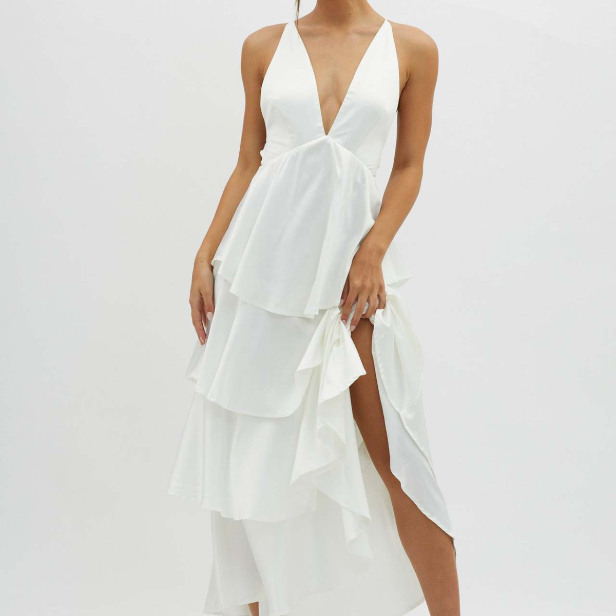 Robe Longue Volants Superposés Dos Nu Élégante