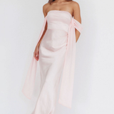 Robe Midi Satinée Bardot Drapée Élégance