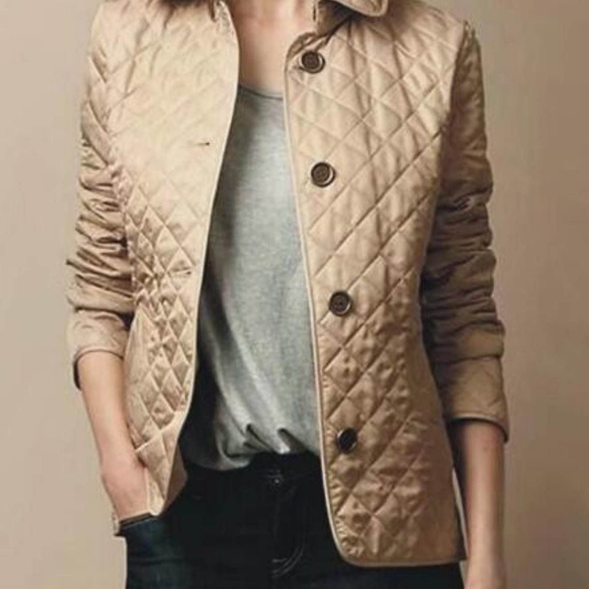 Veste Femme Matelassée Élégante Boutonnée