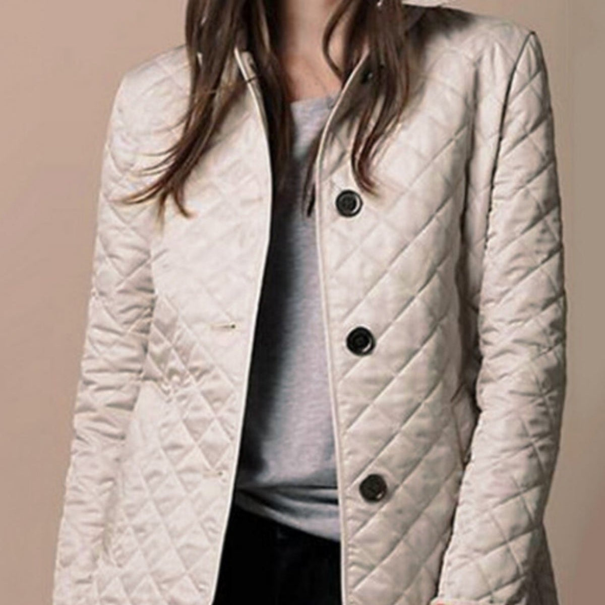 Veste Femme Matelassée Élégante Boutonnée