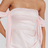 Robe Midi Satinée Bardot Drapée Élégance
