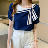 Elegant Bluse Med Sløjfe Detalje Feminint Stilrent Look