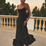Robe Noire Femme Intemporelle
