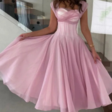 Robe midi trapèze en tulle à décolleté cœur pour femme