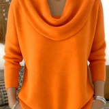 Pull femme en maille côtelée col bénitier