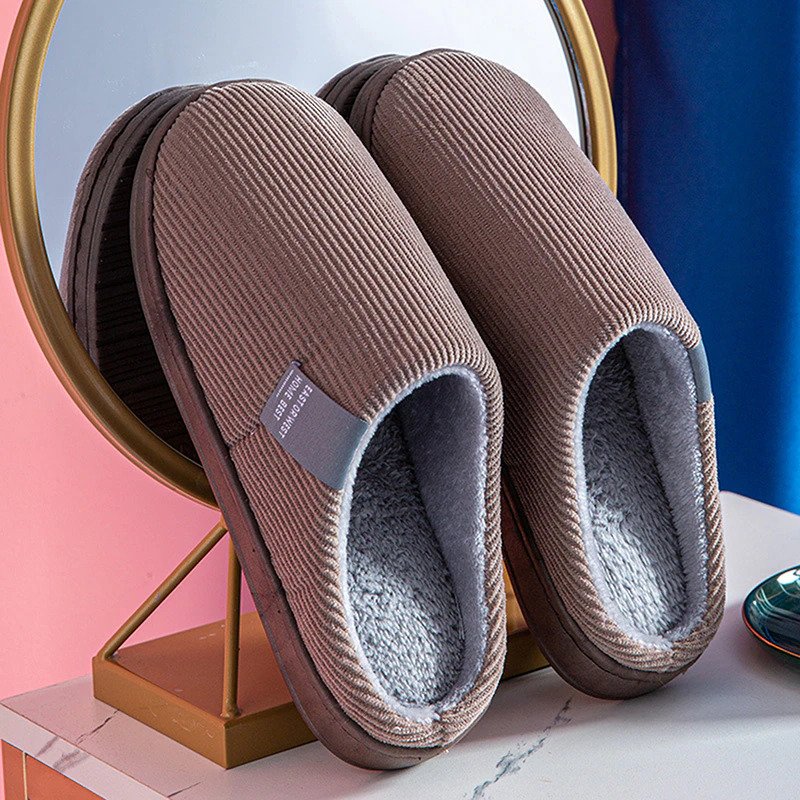 Chaussons Doublure Peluche Antidérapants Confort Maison Hiver
