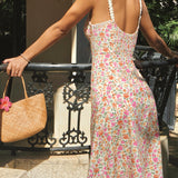 Robe Midi Fleurie Bretelles Fines Coupe Ajustée Élégance Été