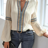 Blouse Plissée Col Brodé Manches Amples Élégance Bohème