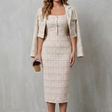 Ensemble deux pièces robe midi et blazer court à carreaux