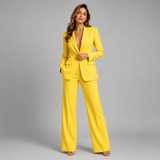 Ensemble femme blazer ajusté et pantalon large