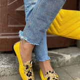 Mocassins Femme à Imprimé Léopard et Chaîne Décorative