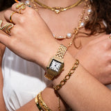 Montre femme carrée à chiffres romains, bracelet acier