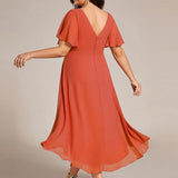Robe midi portefeuille plissée à manches volantées