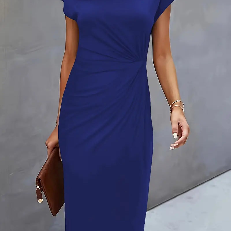Robe Midi Ajustée Manches Courtes Élégance Intemporelle