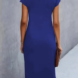 Robe Midi Ajustée Manches Courtes Élégance Intemporelle