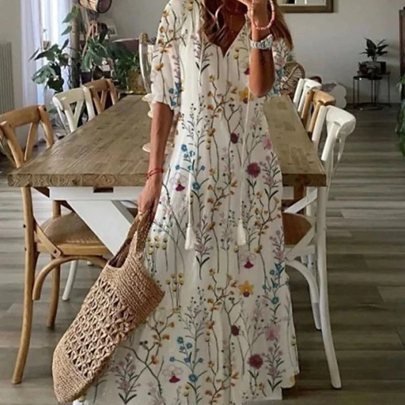 Robe Longue Fleurie à Col V