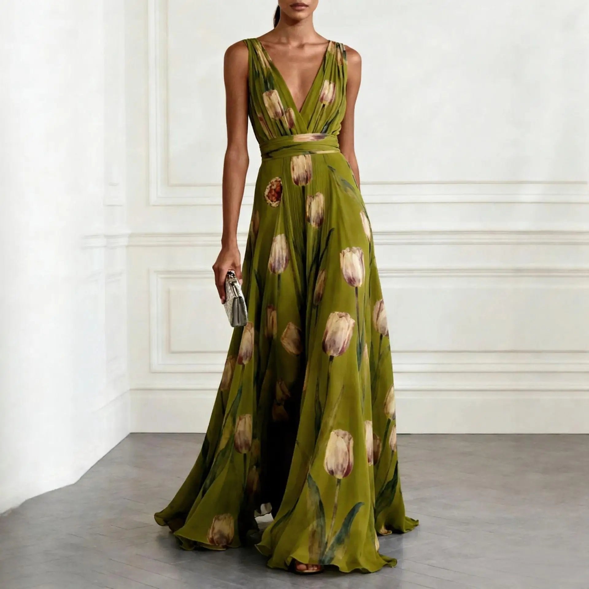 Robe Longue Fleurie à Col V