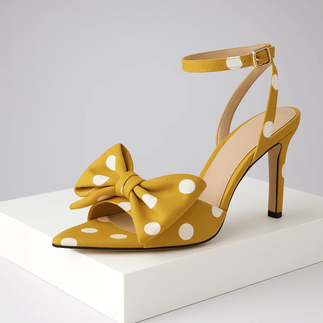 Sandales talons hauts élégantes à pois avec bride