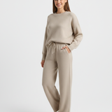 Ensemble Lounge Maille Douce Pantalon Large Pull Confort Élégant