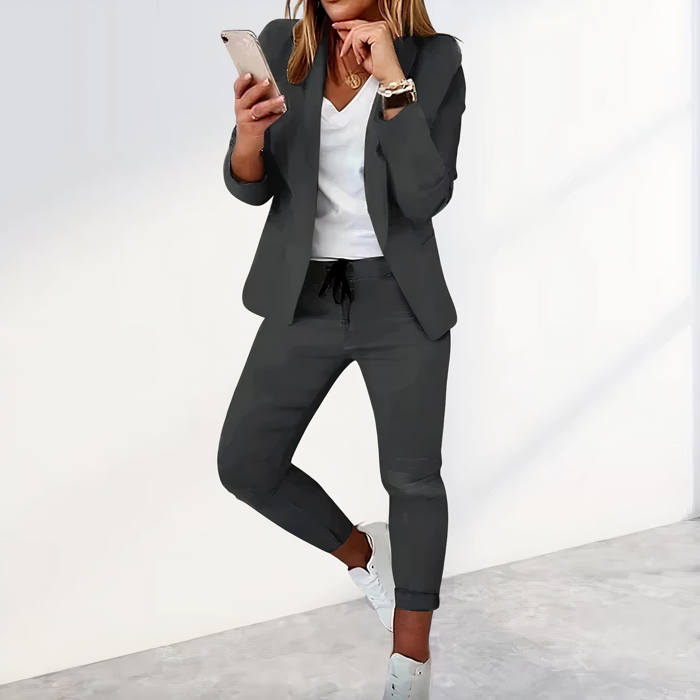 Ensemble Tailleur Femme Blazer Ajusté et Pantalon Chic