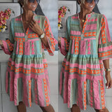 Robe Courte Imprimée à Col V