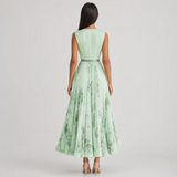 Robe midi plissée à col V sans manches