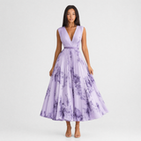 Robe midi plissée à col V sans manches