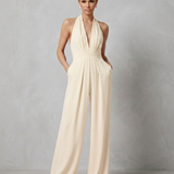 Combinaison femme dos nu à col halter et jambes larges