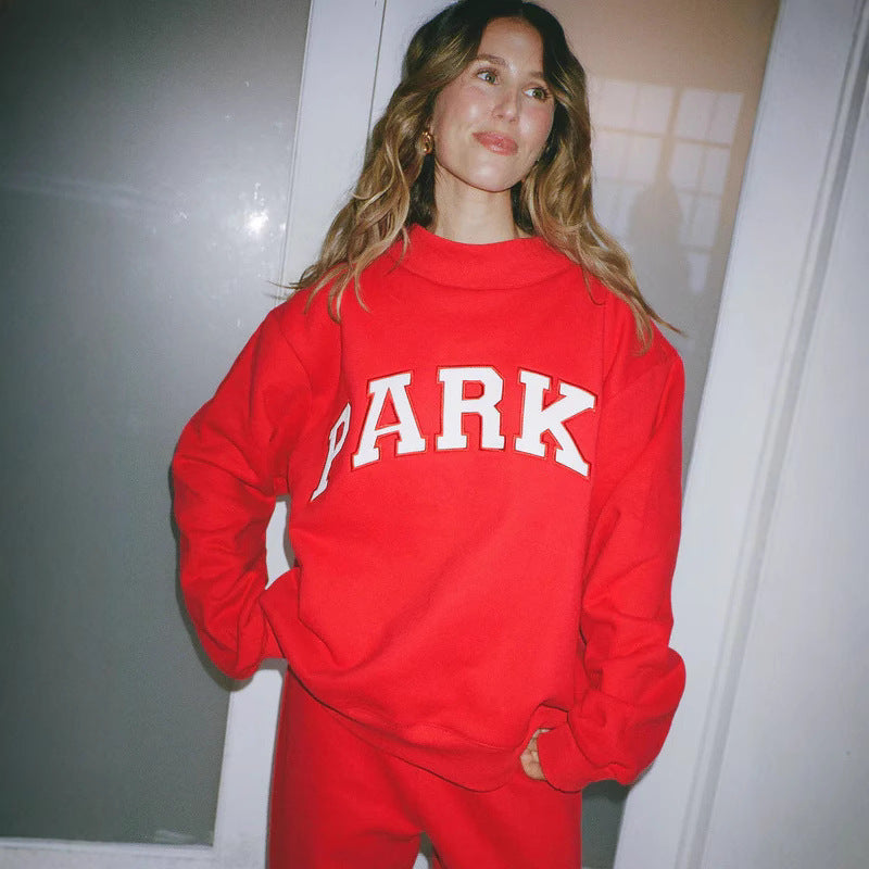 Sweat oversize femme col montant imprimé varsity