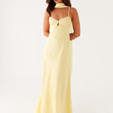 Robe Longue à Bretelles Fines et Dos Ouvert